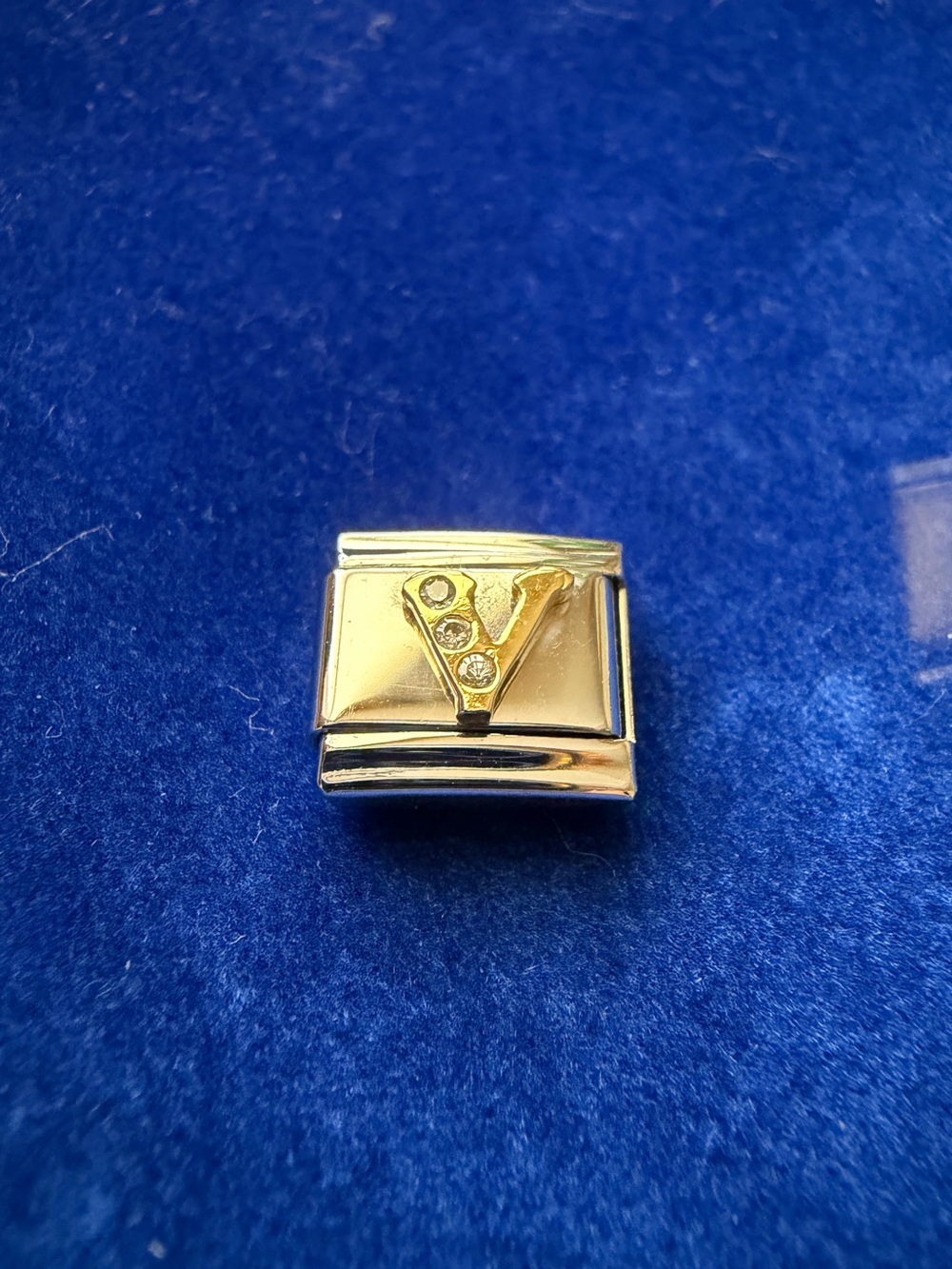 Letter “V” 18k CZ OG Manuel Zed Italian Charm